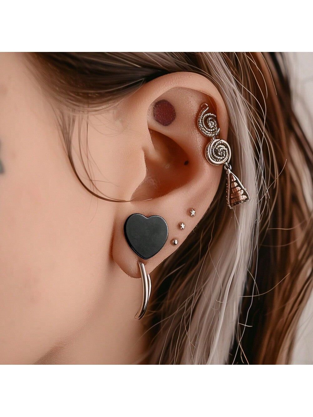 Elegant Heart Stainless Steel Ear Gauges – 2PCS