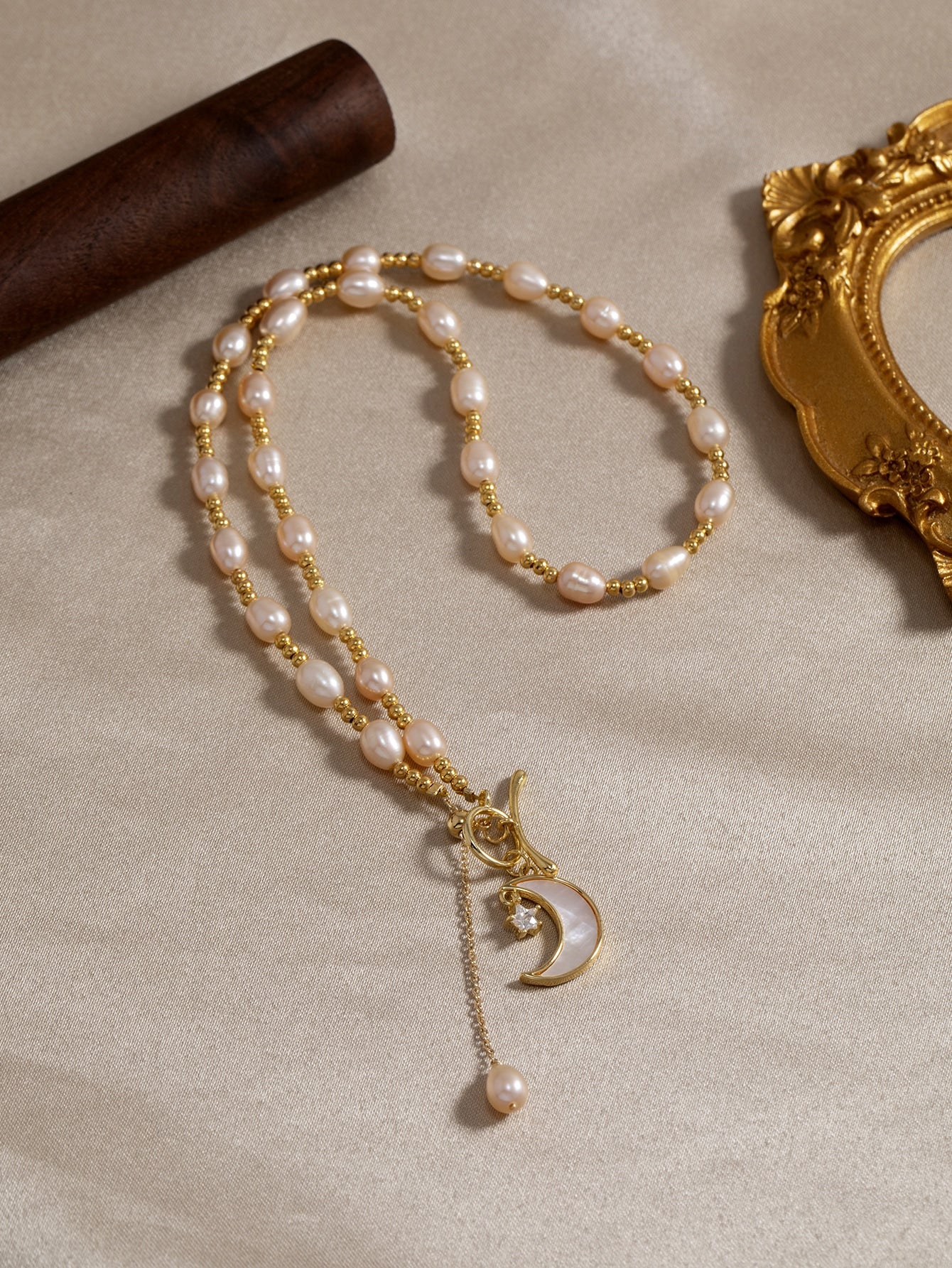 Moonlit Serenity Necklace with Natural Pearl Decor - Embrace Lunar Elegance