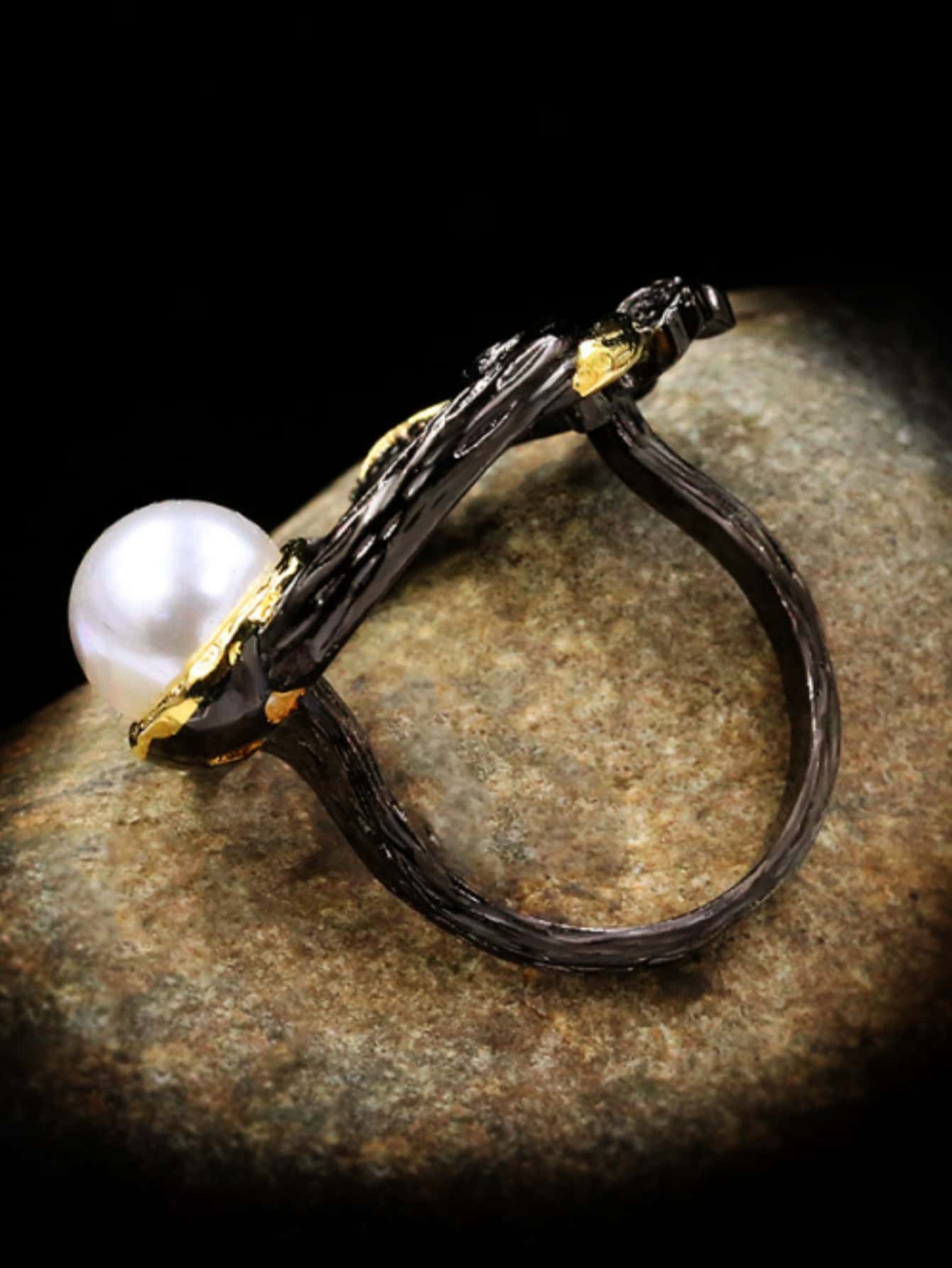 Enchanted Leaf Cultured Pearl Ring