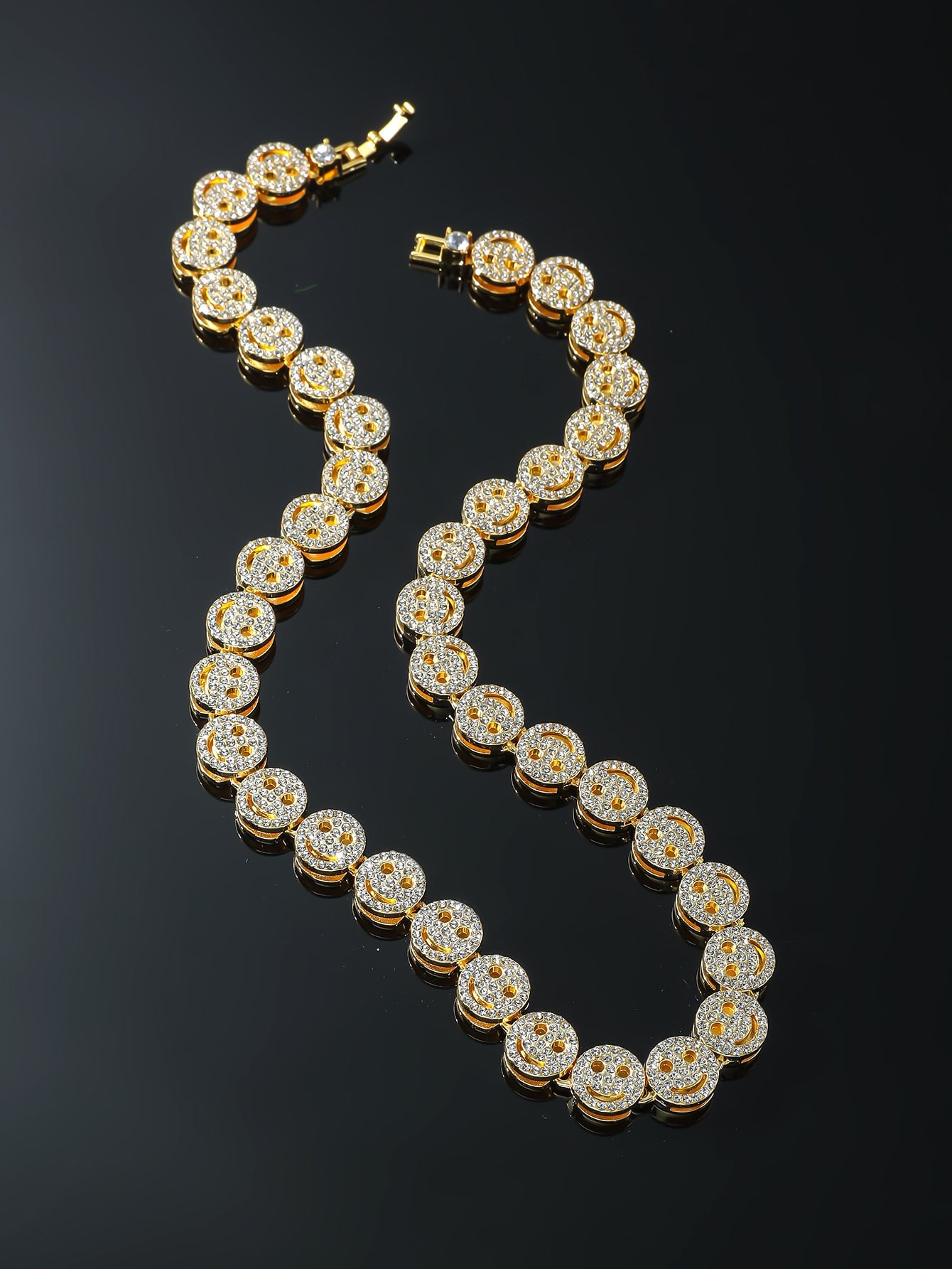 Expressive Sparkle: Men's Rhinestone Expression Decor Necklace - Make a Statement