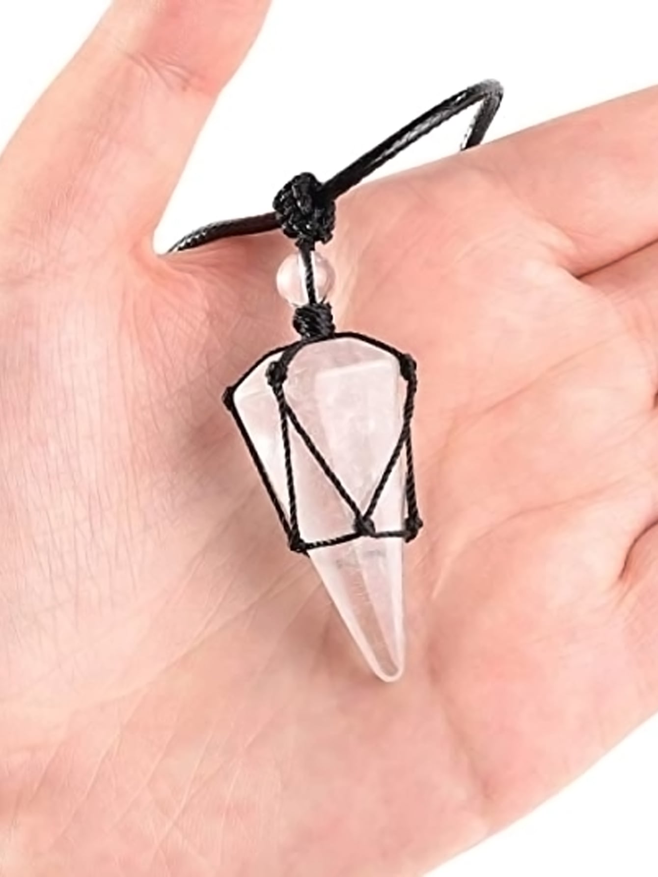 Elegant Geometric Beauty: Women's Fashion Stone Pendant Necklace - A Daily Decoration Delight