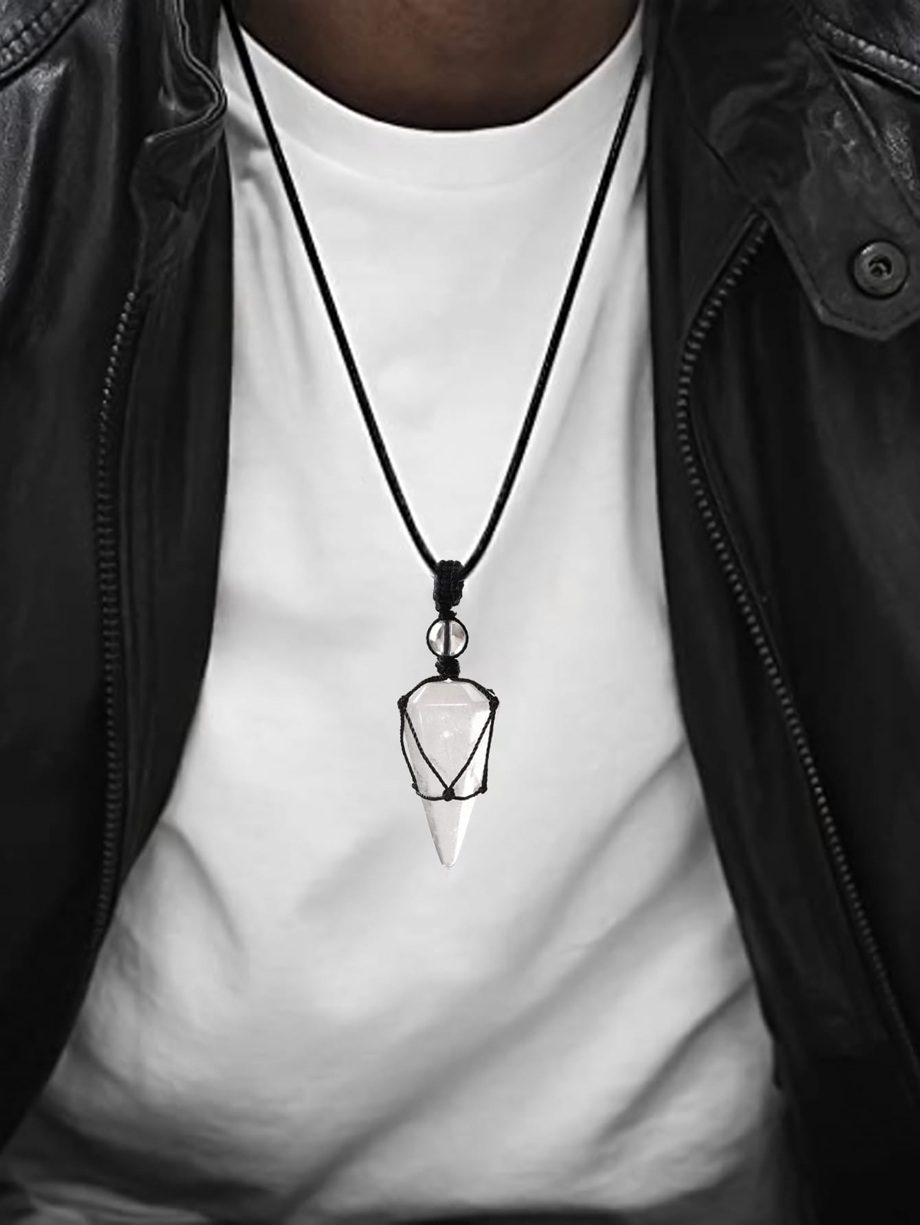 Elegant Geometric Beauty: Women's Fashion Stone Pendant Necklace - A Daily Decoration Delight