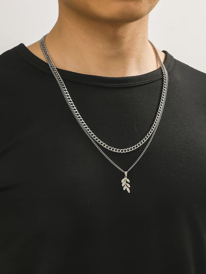 Nature's Emblem: 2pcs Men's Leaf Charm Necklace - Symbol of Strength and Growth