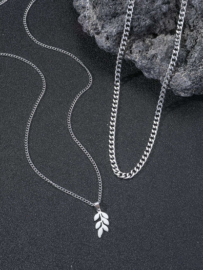 Nature's Emblem: 2pcs Men's Leaf Charm Necklace - Symbol of Strength and Growth