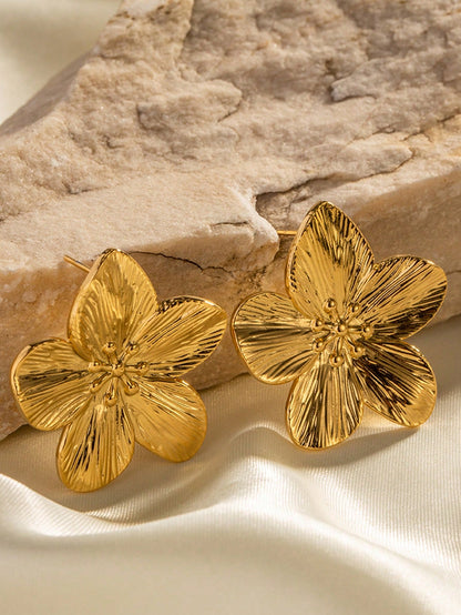 Matte Vintage Flower Stud Earrings for Women