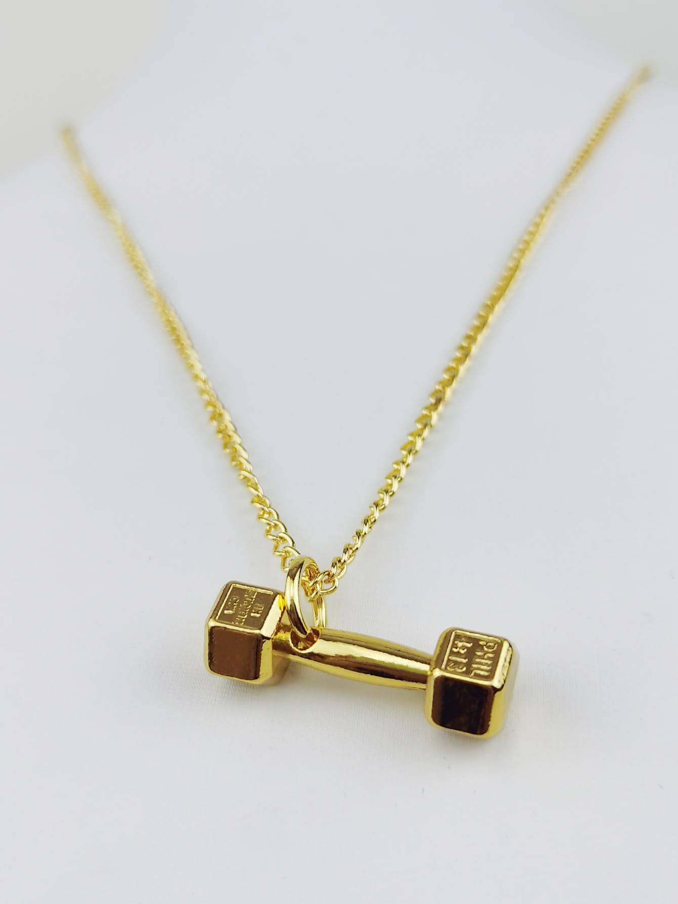 Strength and Style: Men's Fashionable Dumbbell Charm Necklace - Embrace Your Fitness Journey